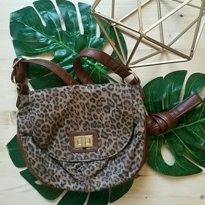 Cheetah Print Crossbody bag